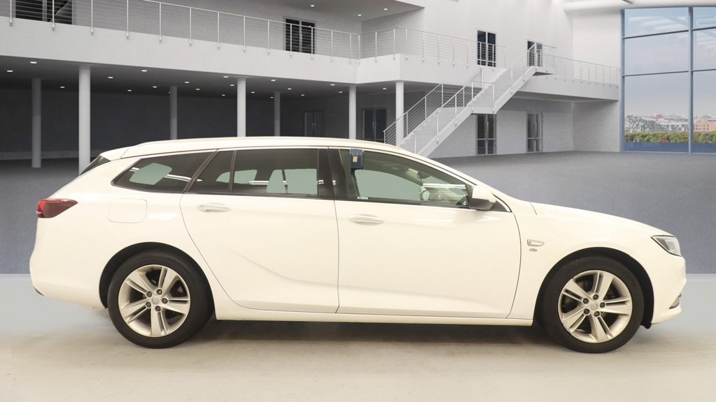 Used Vauxhall Insignia 2017 for sale - 77975928: Photo 6