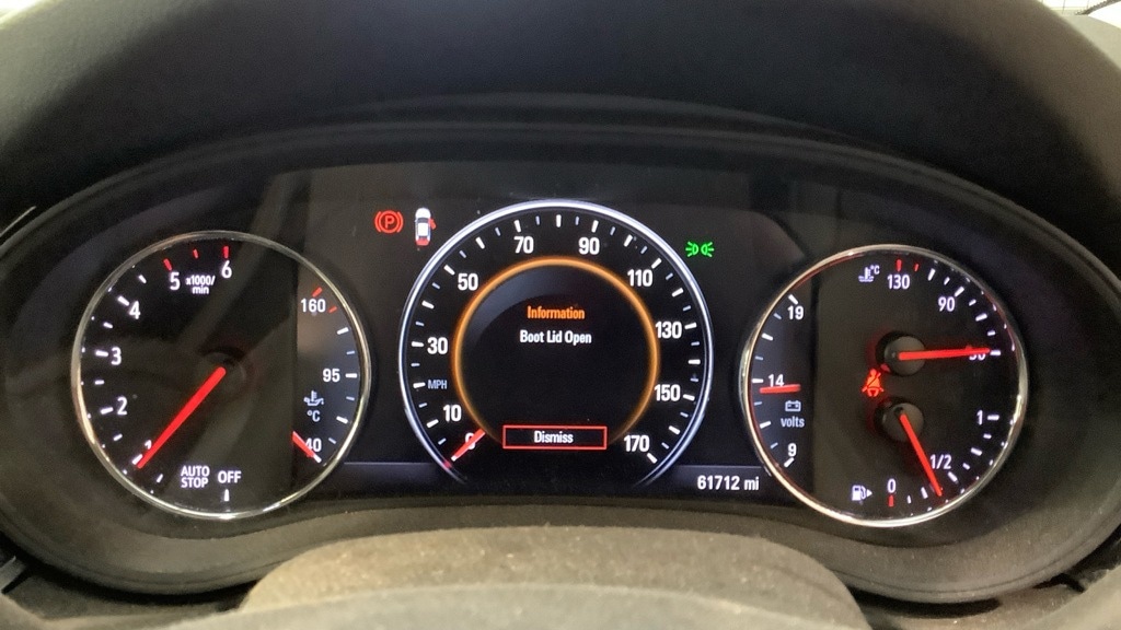 Used Vauxhall Insignia 2017 for sale - 77975928: Photo 9