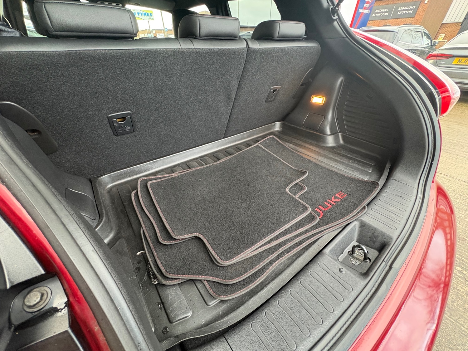 Used Nissan Juke 2015 for sale - 77104718: Photo 33