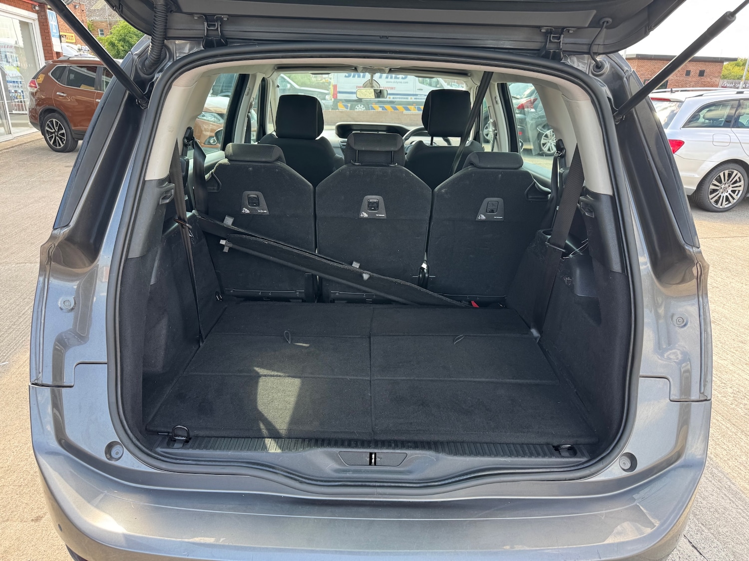 Vehicle 19