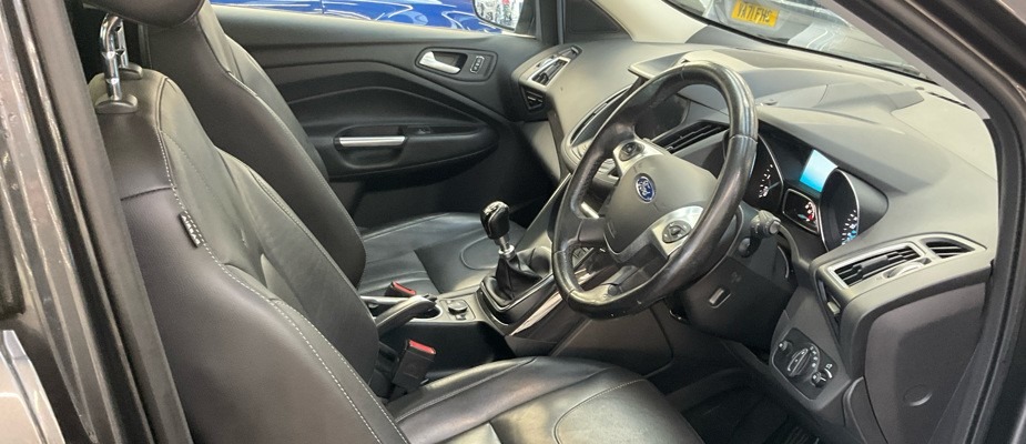 Used Ford Kuga 2016 for sale - 76947624: Photo 9