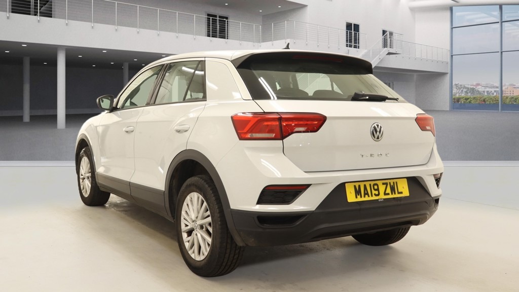 Used Volkswagen T-Roc 2019 for sale - 78025815: Photo 2