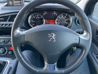 Used Peugeot 3008 2015 for sale - 76696769: Photo 15