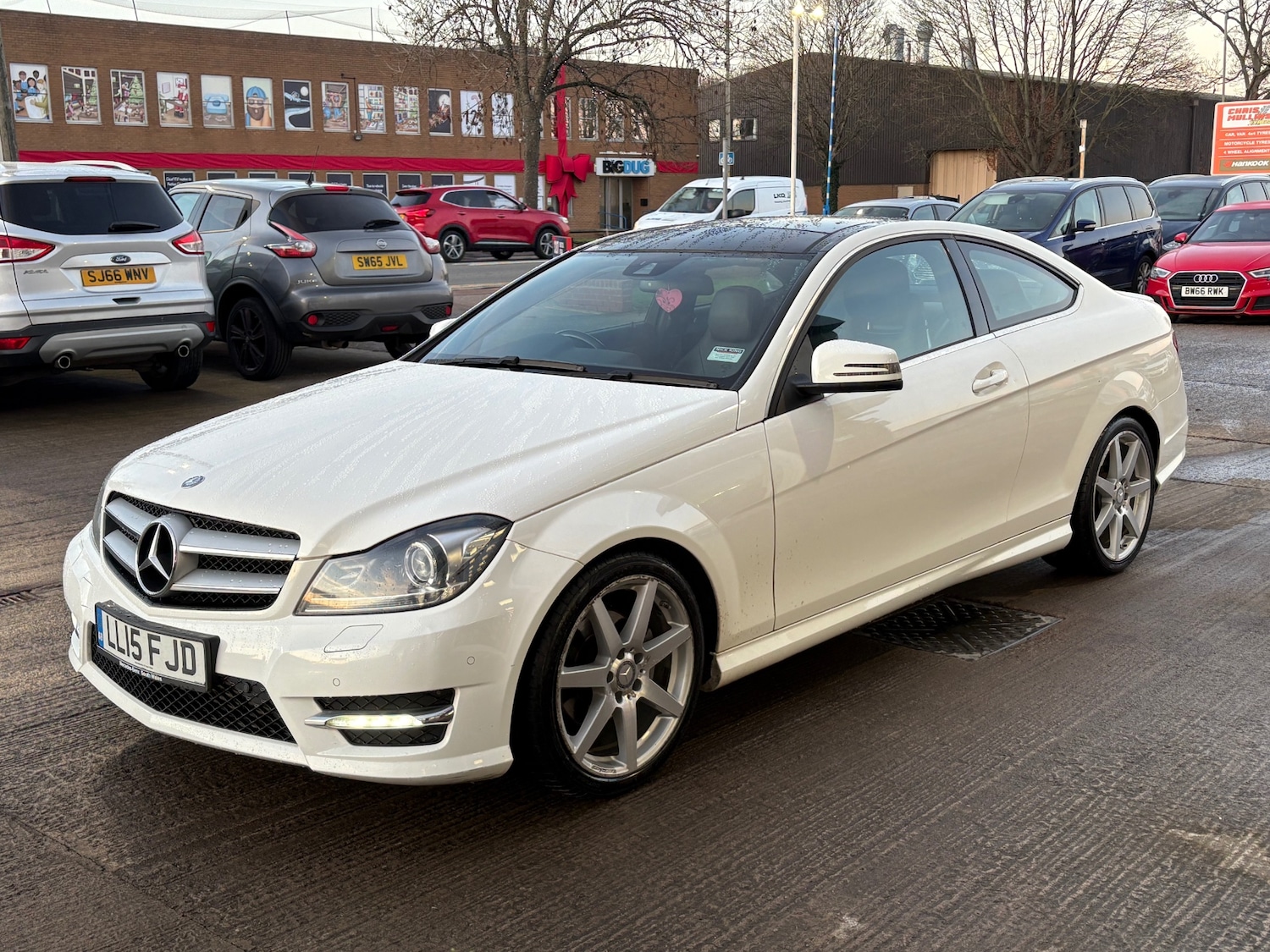 Used Mercedes-Benz C Class 2015 for sale - 76919236: Photo 14
