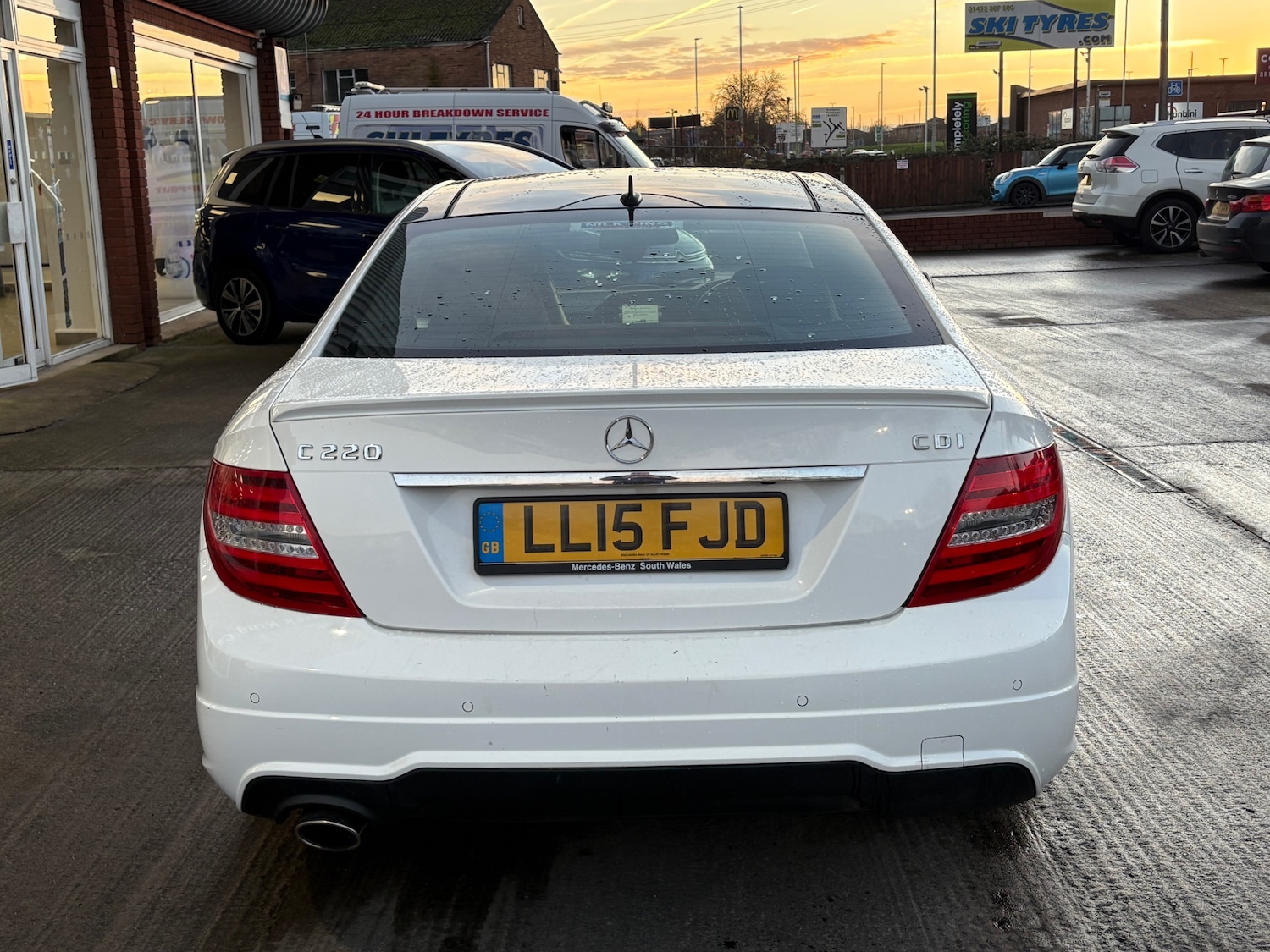 Used Mercedes-Benz C Class 2015 for sale - 76919236: Photo 15