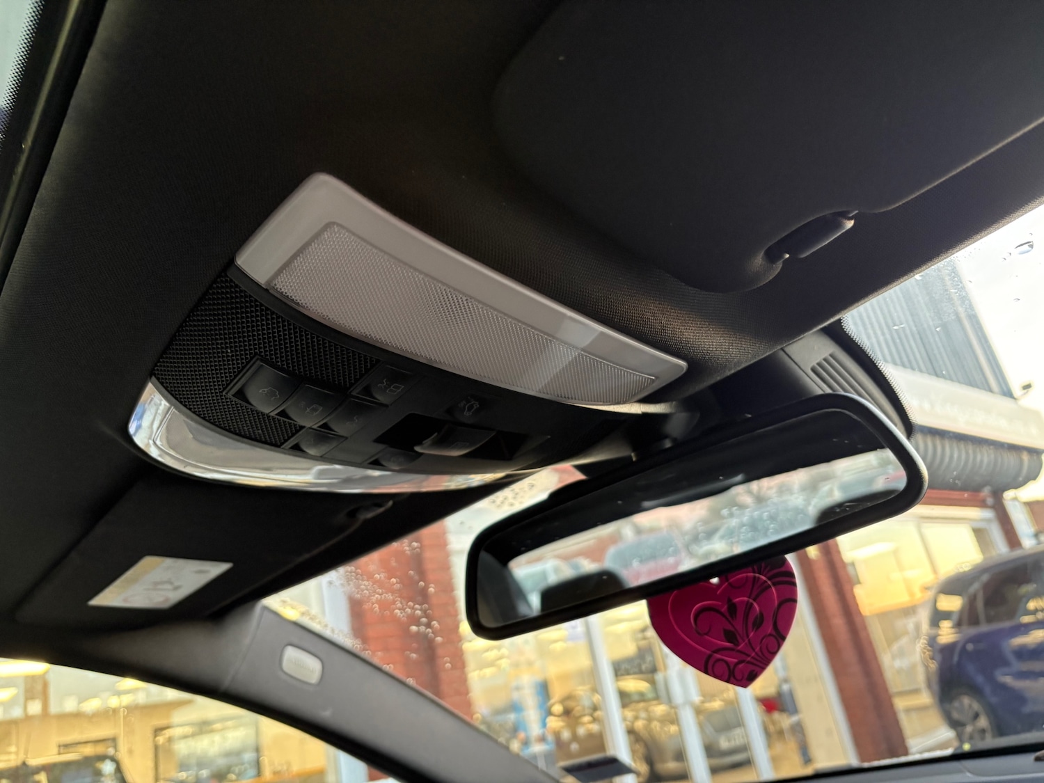 Used Mercedes-Benz C Class 2015 for sale - 76919236: Photo 29