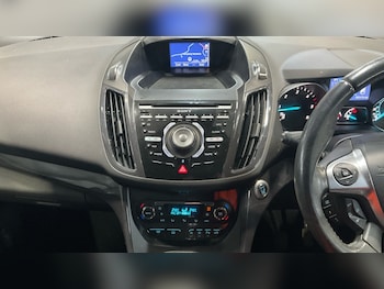 Used Ford Kuga 2015 for sale - 77877869: Photo