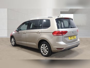 Used Volkswagen Touran 2017 for sale - 78581813: Photo