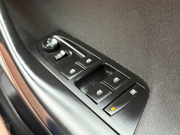 Used Vauxhall Astra 2020 for sale - 76018075: Photo 19
