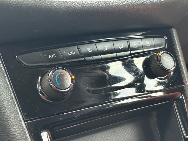Used Vauxhall Astra 2020 for sale - 76018075: Photo 21