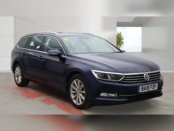 Used Volkswagen Passat 2018 for sale - 79018973: Photo