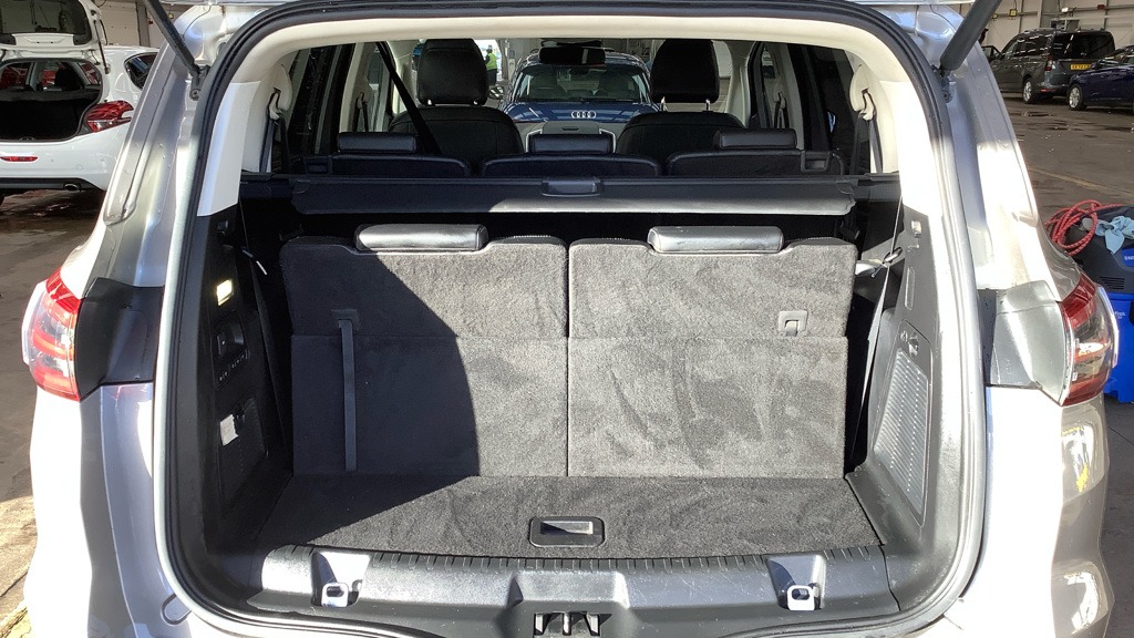 Used Ford S-Max 2015 for sale - 76969696: Photo 11