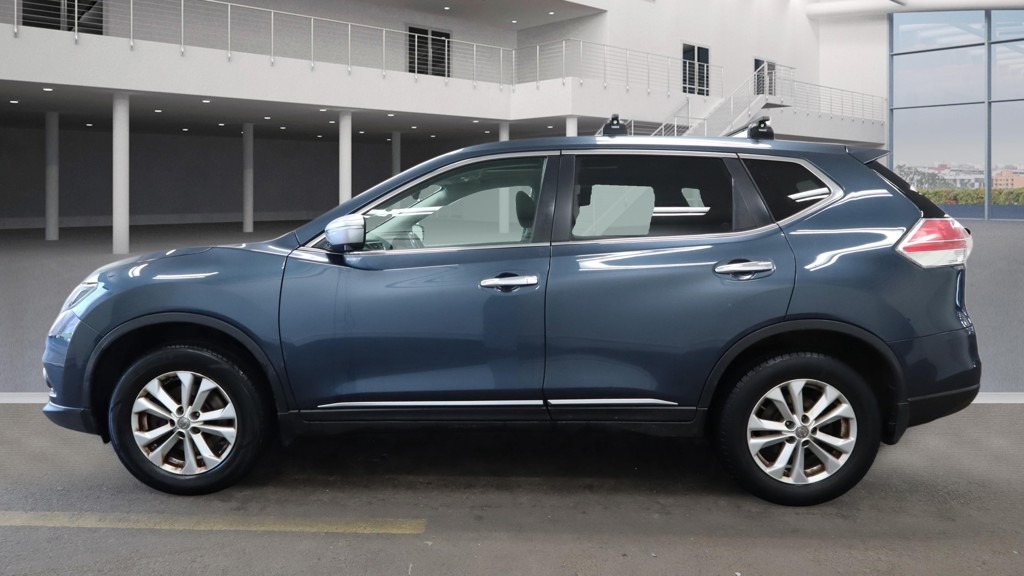 Used Nissan X-Trail 2015 for sale - 77223384: Photo 2