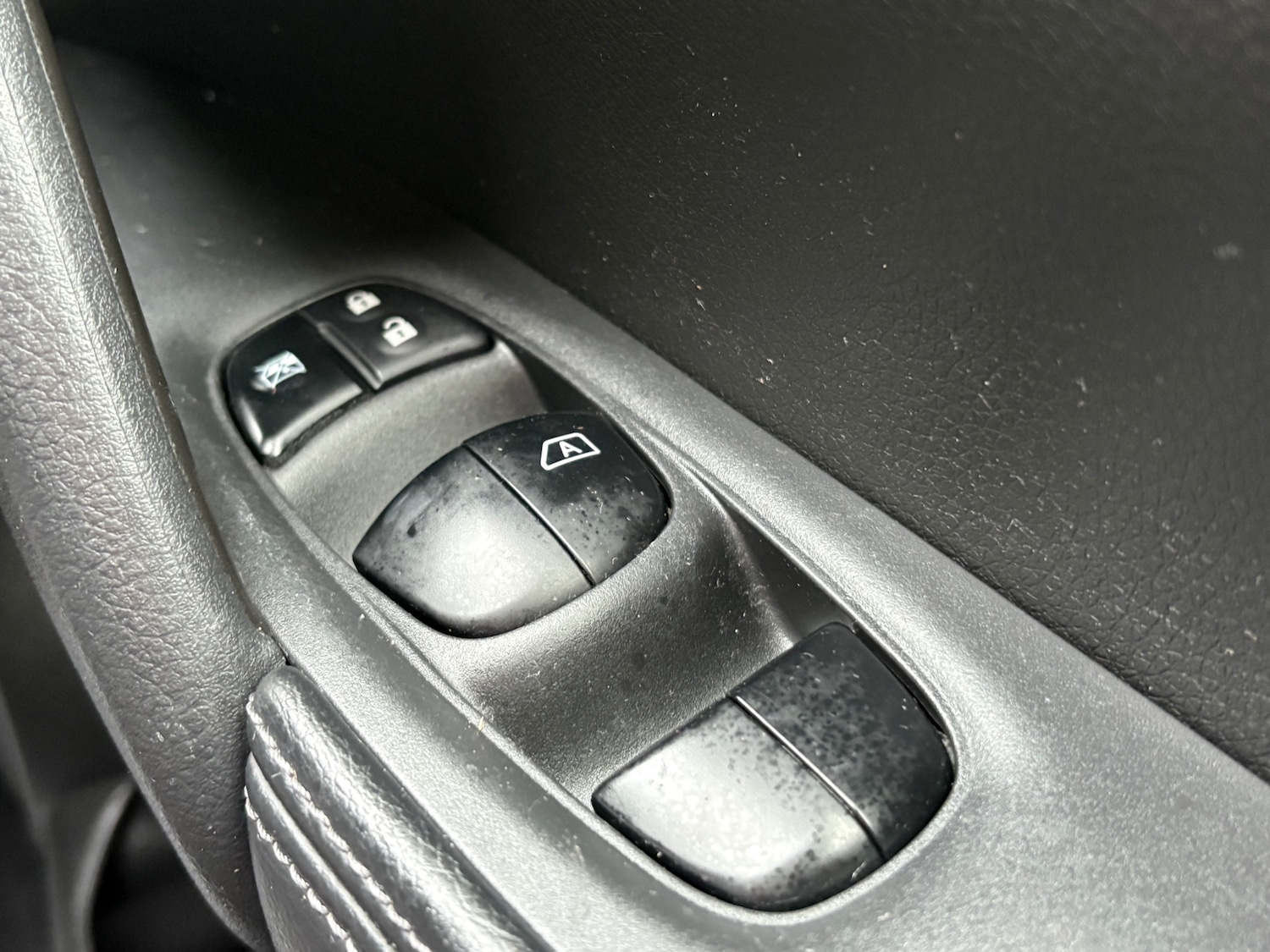 Used Nissan X-Trail 2016 for sale - 76664298: Photo 27