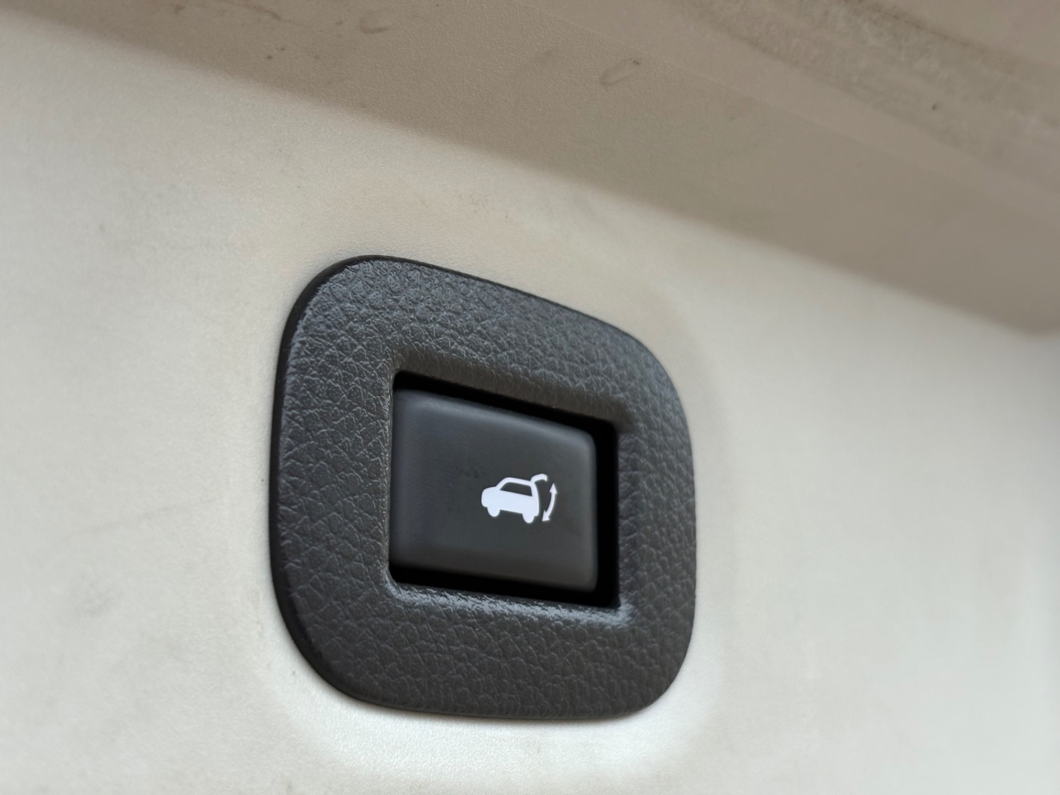 Used Nissan X-Trail 2016 for sale - 76664298: Photo 35