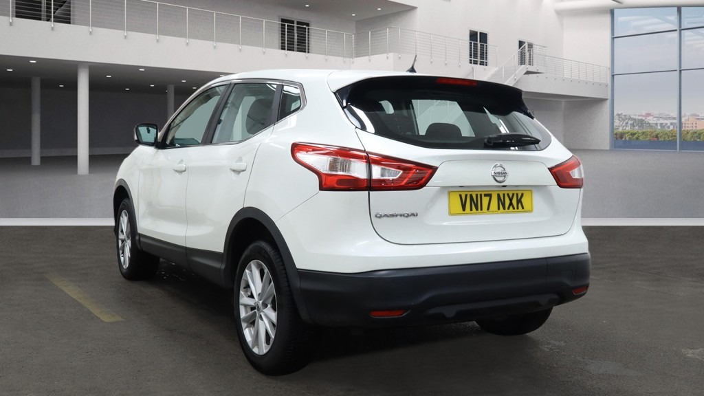 Used Nissan Qashqai 2017 for sale - 76974196: Photo 6