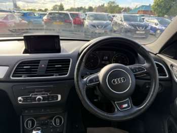 Used Audi Q3 2015 for sale - 74670790: Photo
