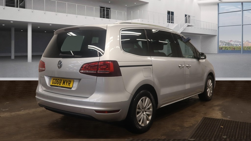 Used Volkswagen Sharan 2019 for sale - 77745902: Photo 4