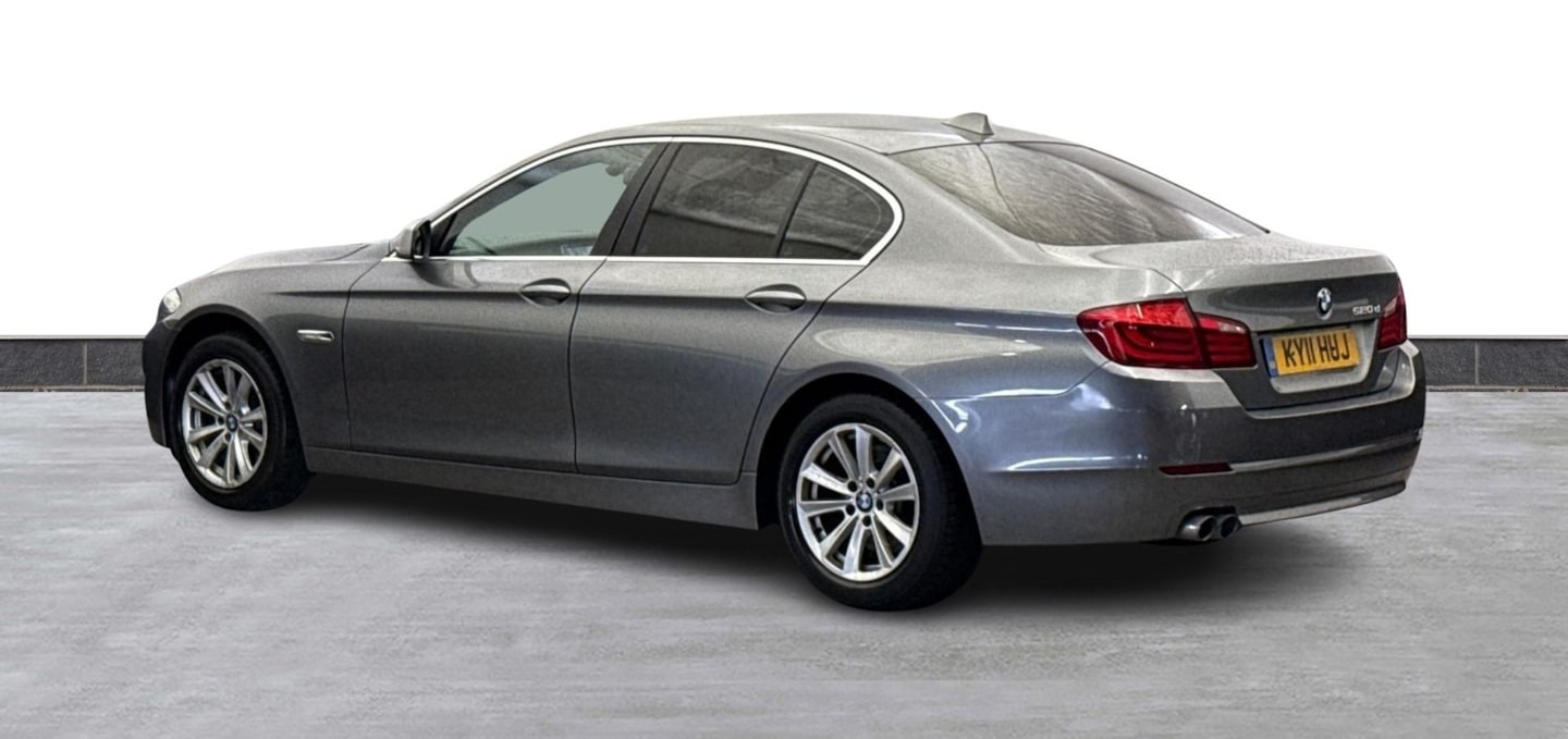 Used BMW 5 Series 2011 for sale - 76588885: Photo 2