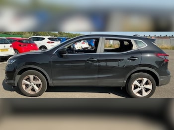 Used Nissan Qashqai 2018 for sale - 79545790: Photo