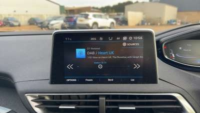 Used Peugeot 3008 2020 for sale - 76948552: Photo 6