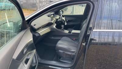 Used Peugeot 3008 2020 for sale - 76948552: Photo 8