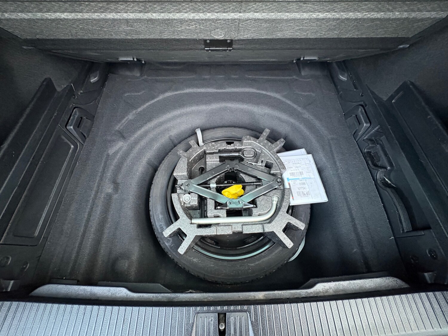 Used Volkswagen Passat 2018 for sale - 76437335: Photo 28