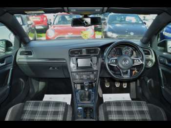 Used Volkswagen Golf 2015 for sale - 74013463: Photo