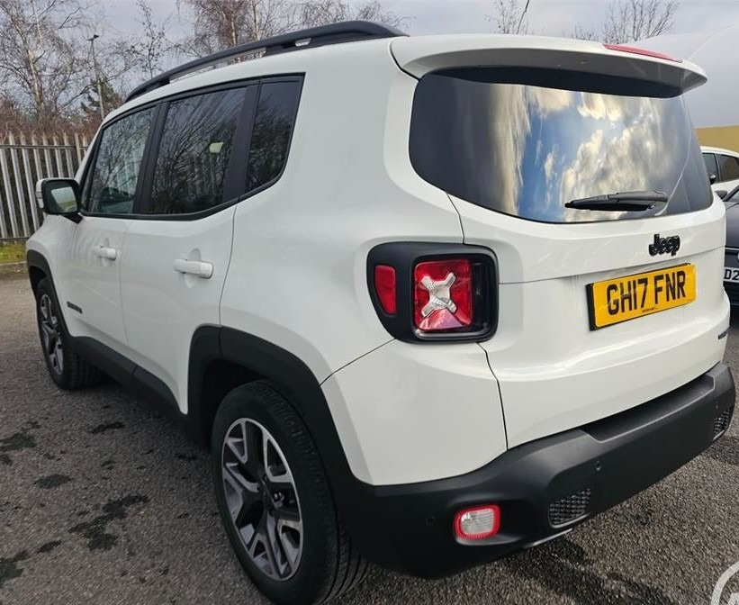 Used Jeep Renegade 2017 for sale - 77114351: Photo 2