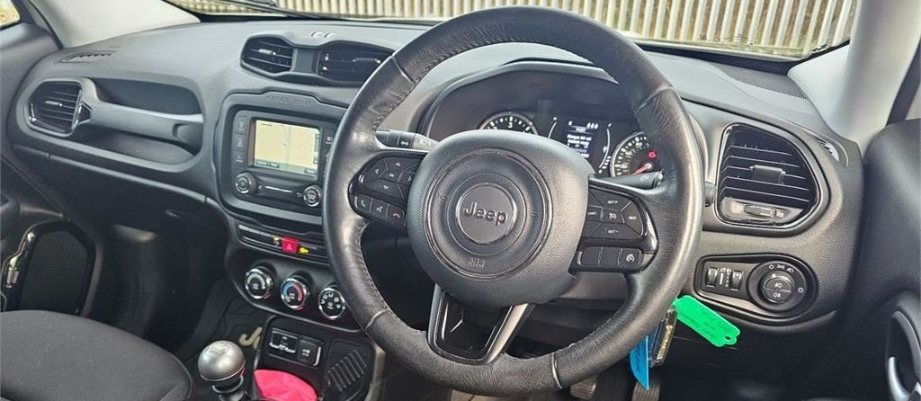 Used Jeep Renegade 2017 for sale - 77114351: Photo 3