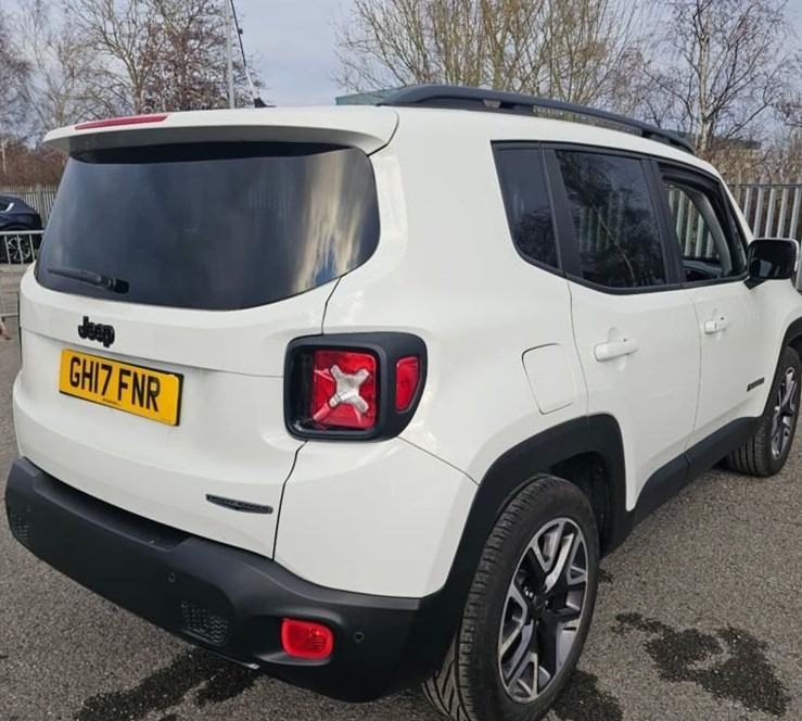 Used Jeep Renegade 2017 for sale - 77114351: Photo 6