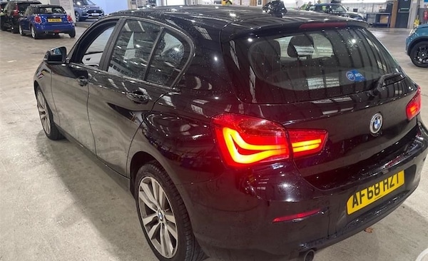 Used BMW 1 Series 2018 for sale - 75775773: Photo 2