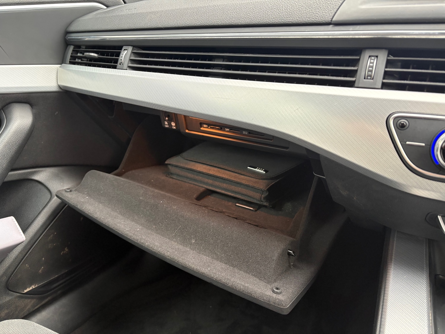 Used Audi A4 2016 for sale - 76221658: Photo 15