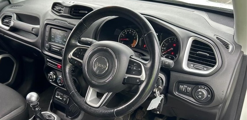 Used Jeep Renegade 2016 for sale - 77701159: Photo 7