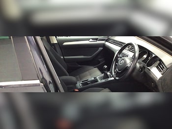 Used Volkswagen Passat 2018 for sale - 78914712: Photo