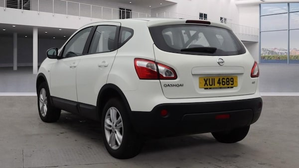 Used Nissan Qashqai 2013 for sale - 62330309: Photo 19
