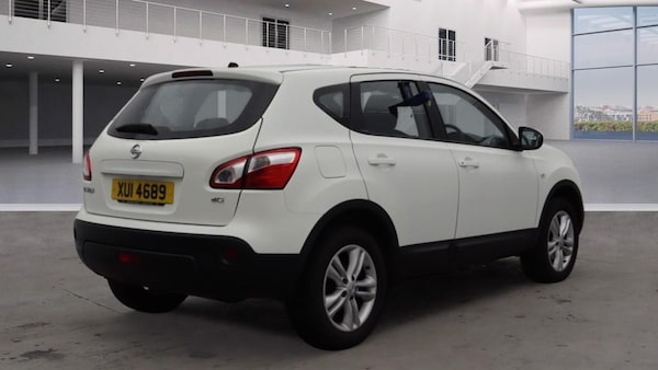 Used Nissan Qashqai 2013 for sale - 62330309: Photo 21