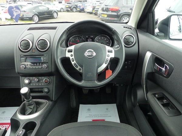 Used Nissan Qashqai 2013 for sale - 62330309: Photo 6