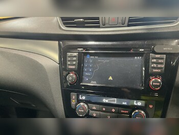 Used Nissan Qashqai 2018 for sale - 78342057: Photo