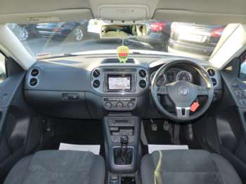 Used Volkswagen Tiguan 2015 for sale - 69235281: Photo