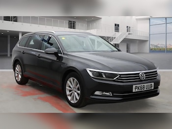 Used Volkswagen Passat 2018 for sale - 75723496: Photo