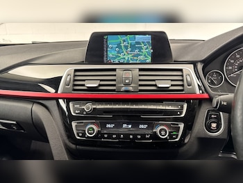 Used BMW 3 Series 2016 for sale - 76652747: Photo