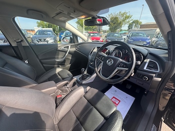 Used Vauxhall Astra 2012 for sale - 75934395: Photo