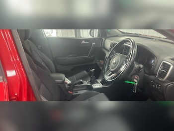 Used Kia Sportage 2021 for sale - 78882689: Photo