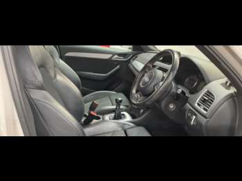 Used Audi Q3 2015 for sale - 74900300: Photo