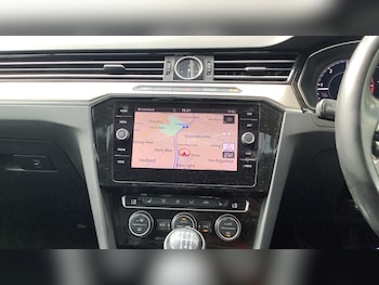 Used Volkswagen Passat 2019 for sale - 78508051: Photo