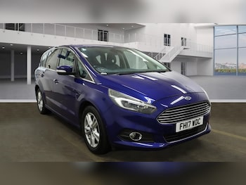 2017 (17) - 2.0 TDCi 150 Titanium 5dr + LEATHER / NAV / FORD HISTORY / ULEZ