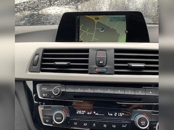 Used BMW 3 Series 2017 for sale - 77418280: Photo