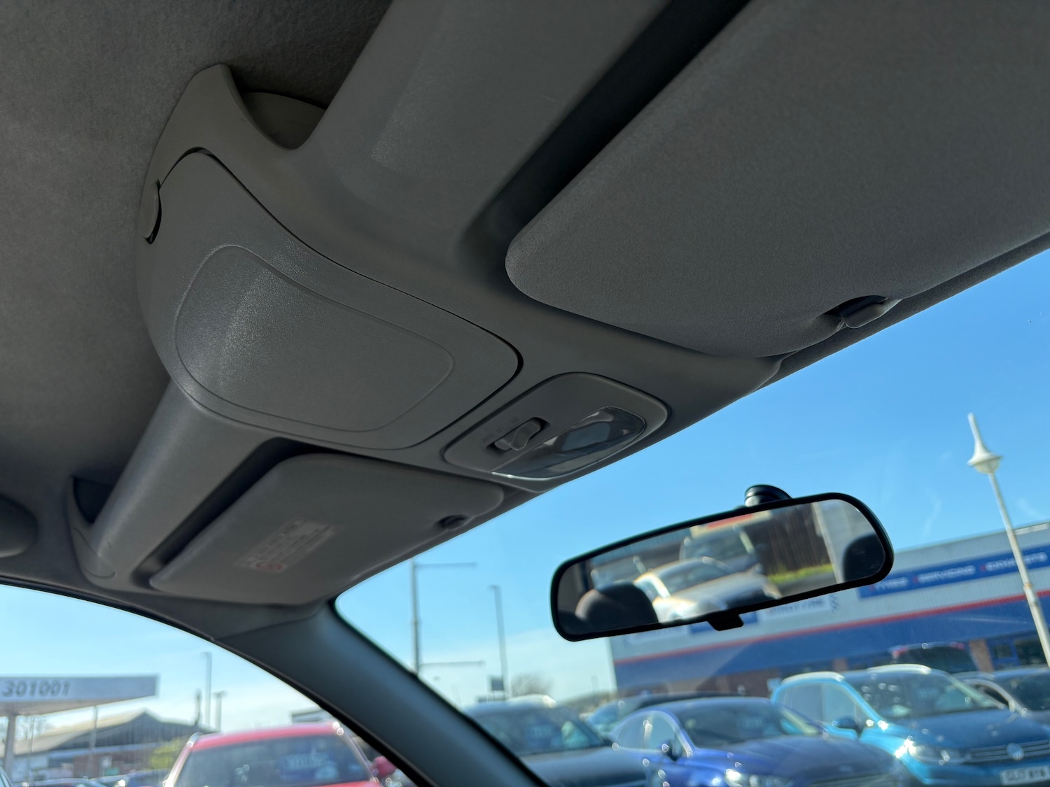 Used Toyota Yaris Verso 2001 for sale - 77934750: Photo 12