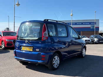 Used Toyota Yaris Verso 2001 for sale - 77934750: Photo